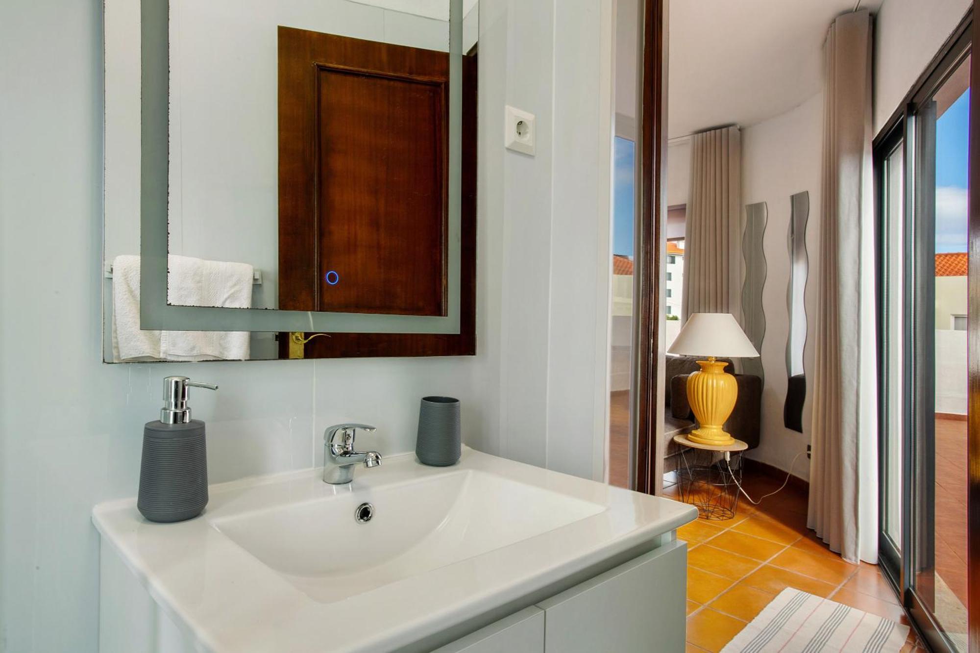 Apartamento Lolita Com Terraco Caniço Kültér fotó